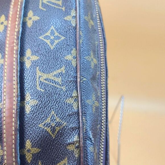 Authentic Louis Vuitton Monogram Compiege 23 Clutch Bag - Picture 7 of 13